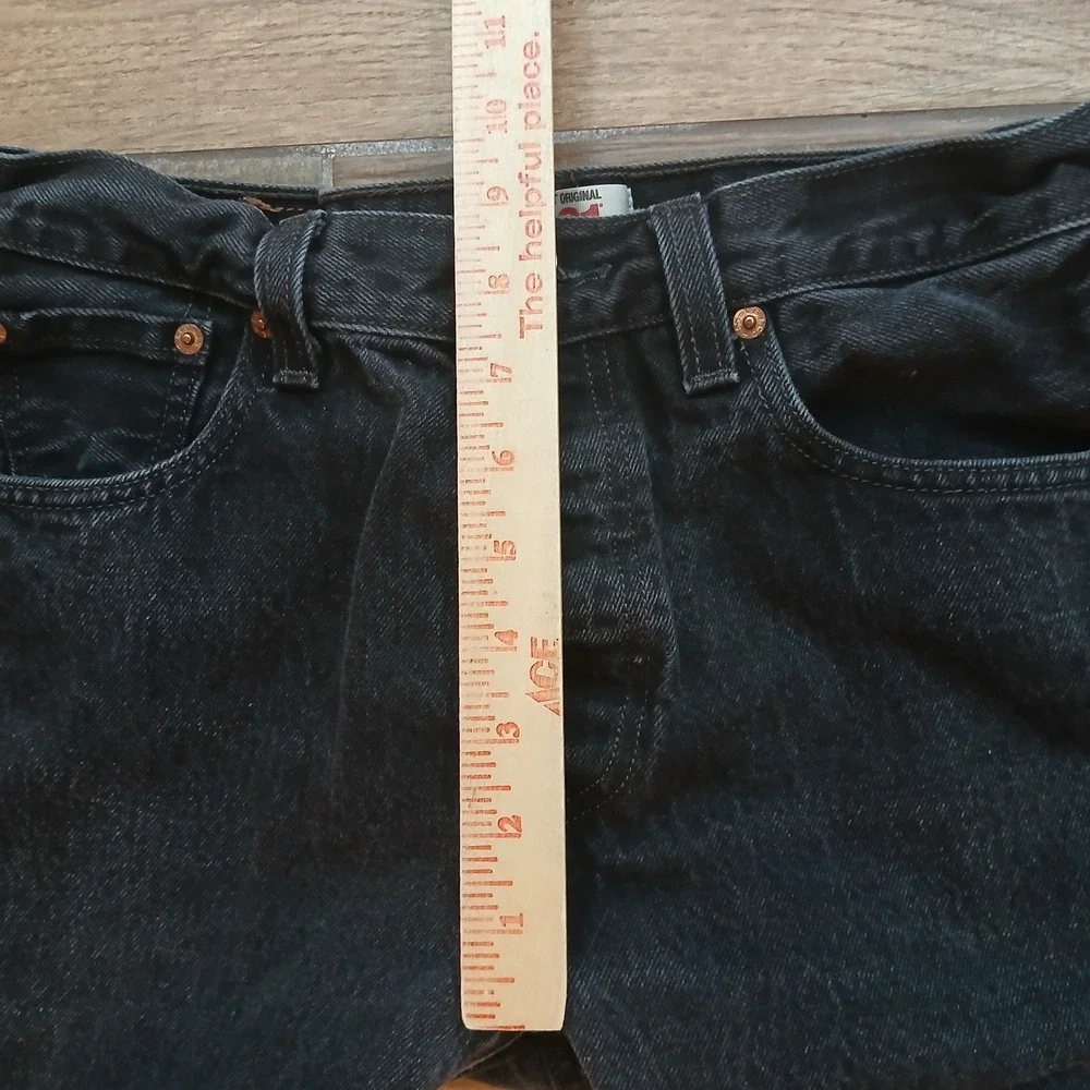 Levi's 501 Jeans Mens 30x30 (FITS28x27) Black Button Fly Cotton Denim